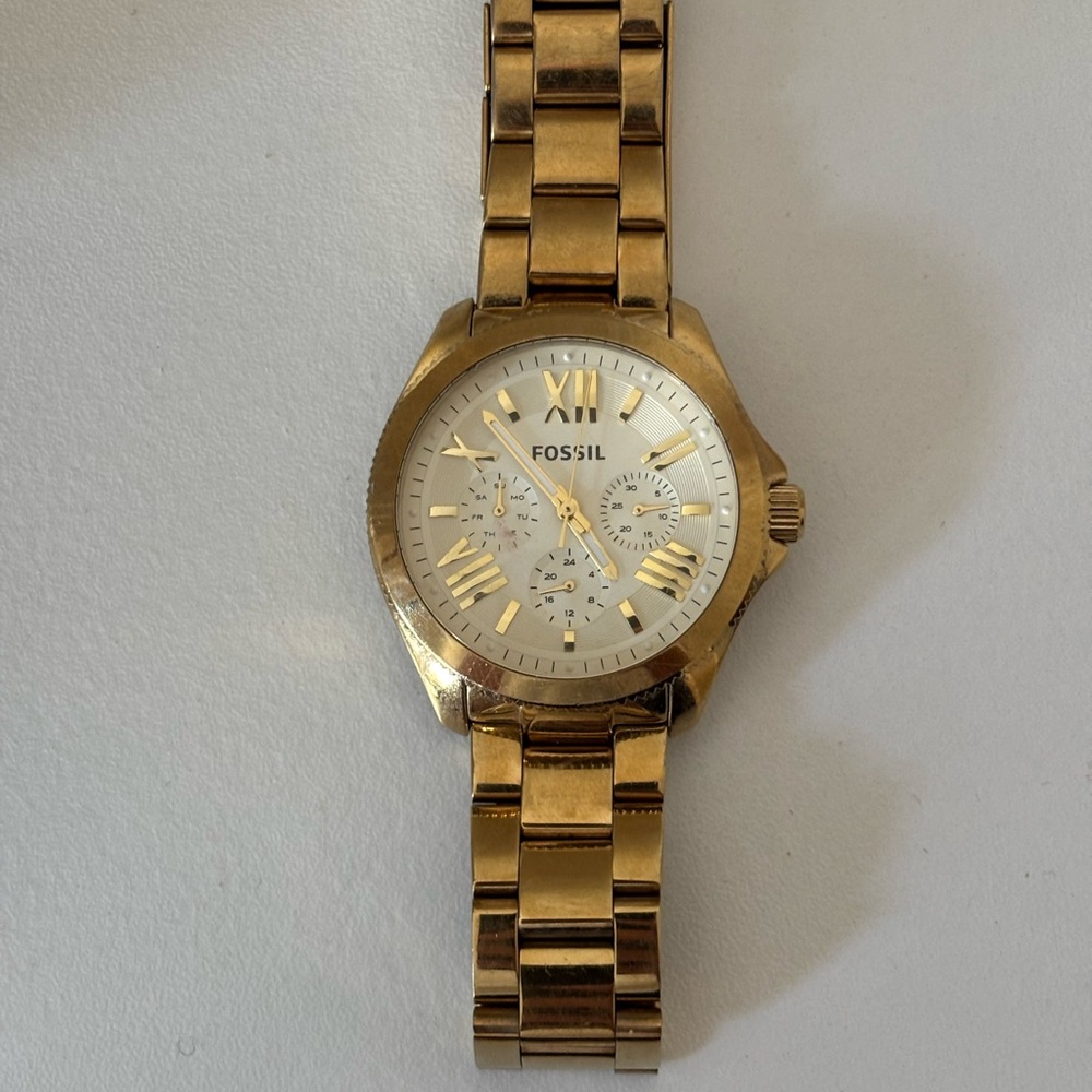 Fossil Gold Women’s Watch | Roman Numerals | Small Wrist Fit